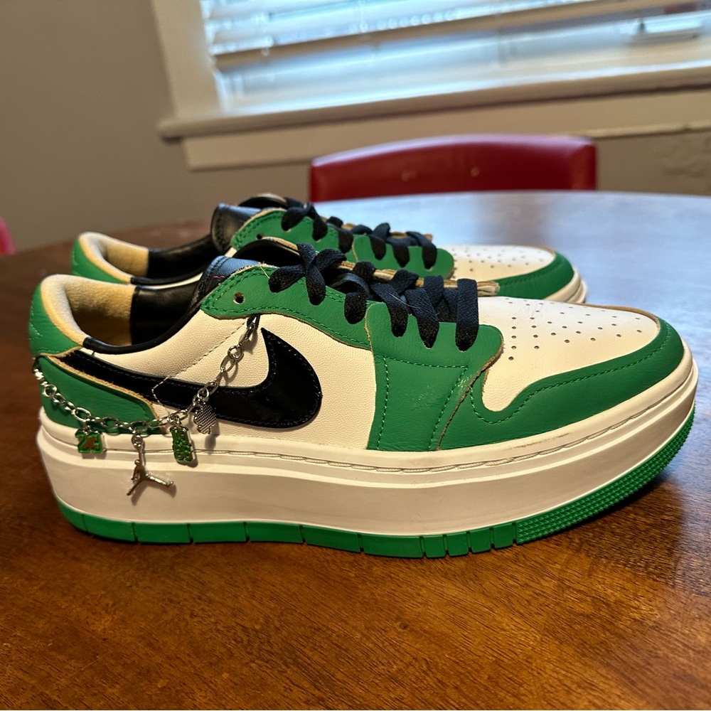 2022 Women’s  Nike Air Jordan Elevate SE 1 “Lucky Green”